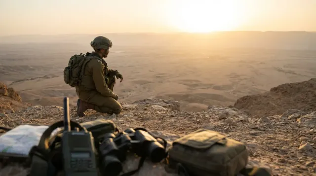 לוחמי הצנחנים ומבצעי עומק: איך חושבים רחוק כשנמצאים קרוב