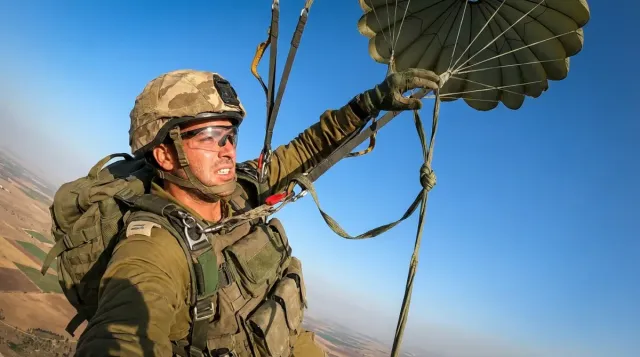 תקלות בצניחה: מה עושים אם משהו מרגיש לא נכון באוויר